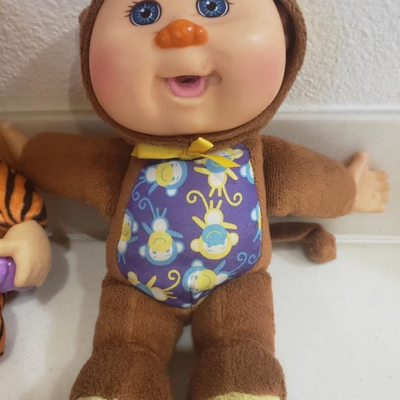 Lot of 2 Cabbage Patch Kids Doll Cutie Plush Tiger & Money Pre-owned 9" - Picture 1 of 6